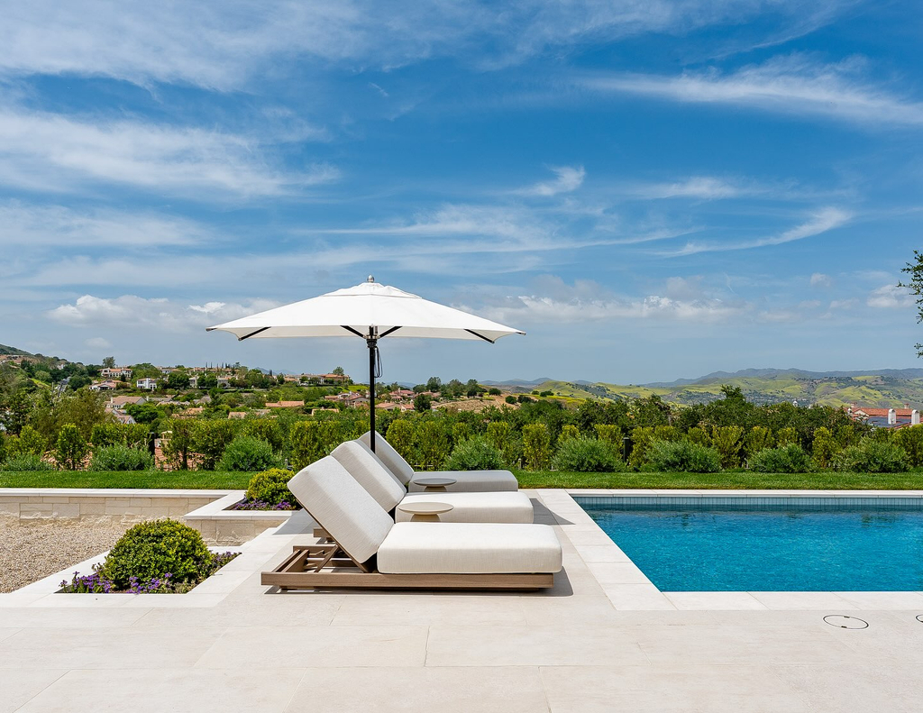 Pool View - 1031 Luxury Exchange