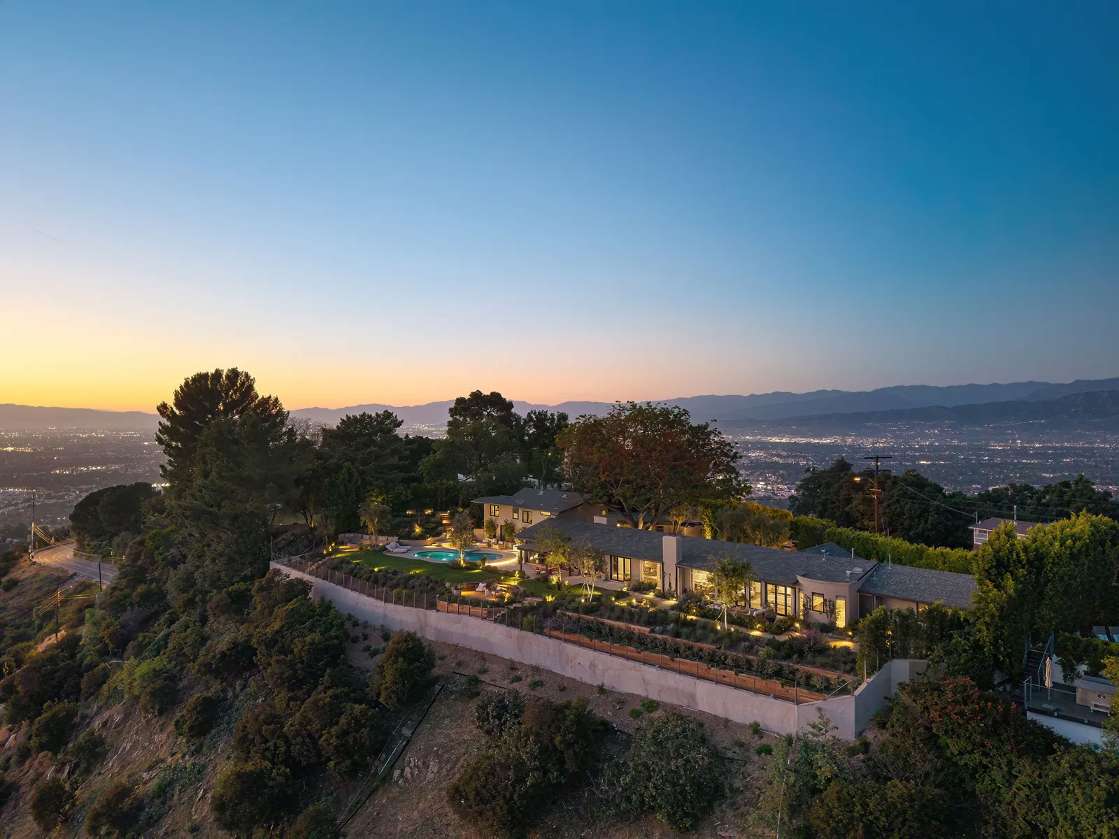 Torreyson Drive - 1031 Luxury Exchange